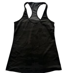 Lululemon Cool Racerback Tank Retro Camo Dark Green Size 6 RARE Original Fit